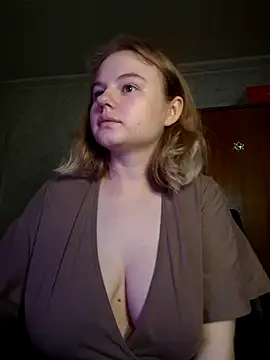 Snapshot of SlipperSherry chatting on October 31, 10:03 pm SlipperSherry online show from October 31, 10:03 pm