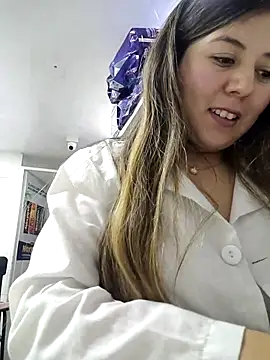 Sophie del Castillo online show from November 17, 12:44 am