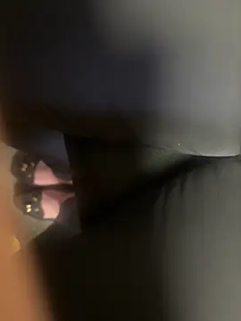 HiddenHoneyLDN online show from October 27, 3:29 pm