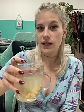 TheRealJessyLey online show from November 2, 7:06 pm