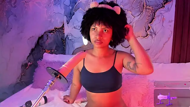 Lolalewis777 online show from October 14, 10:12 pm