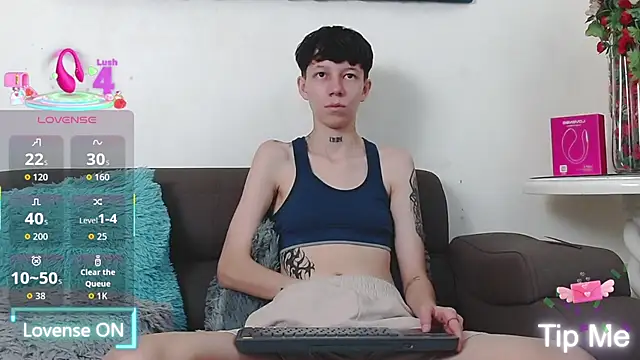 LiamBrown09 online show from January 15, 7:31 pm