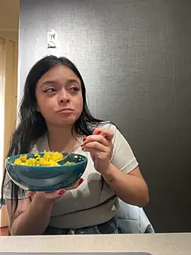 Emily Rivers  online show from September 19, 2:38 pm