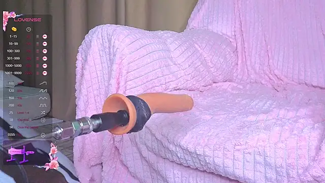 Forever Smiler online show from December 16, 8:15 pm