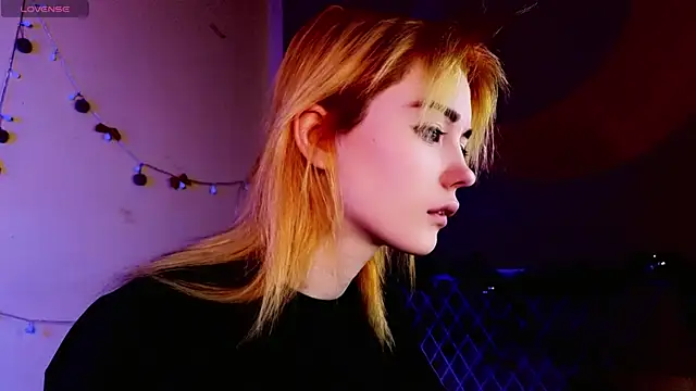 Kiara Dream online show from January 7, 10:24 pm