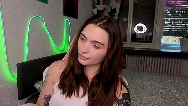 dorfmatratze   online show from December 3, 1:35 pm