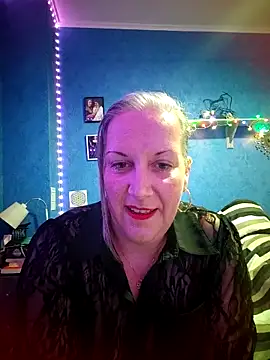 Feelineducentre online show from November 16, 7:58 pm