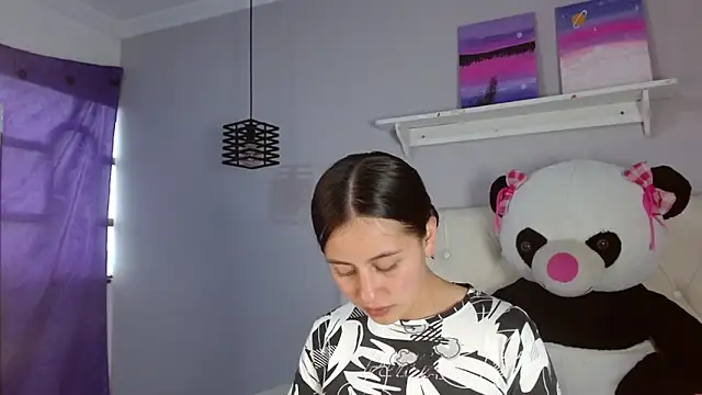 Zaaida  online show from November 6, 2:12 pm