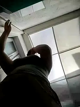 Aisha manzur online show from December 3, 6:54 pm