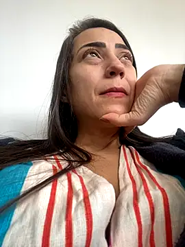 lucioliveira online show from September 27, 1:51 pm