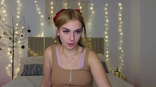 Little mia   online show from January 8, 10:25 pm