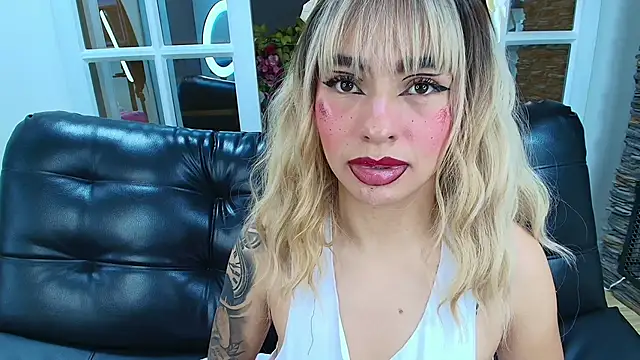 miss   abigail online show from September 18, 2:43 am