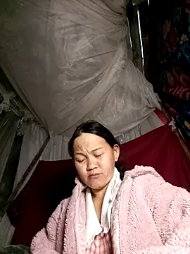 MaiHoa69 online show from February 18, 1:16 am