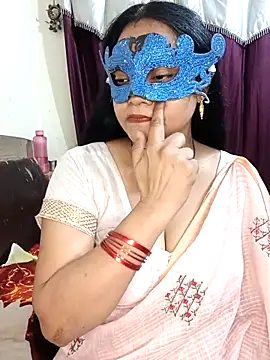 MEERAcle online show from February 26, 3:55 pm