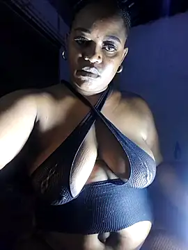 BigAssjuicy26 online show from October 29, 6:10 pm