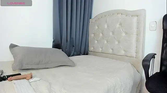 milfnewmf online show from September 21, 4:22 am