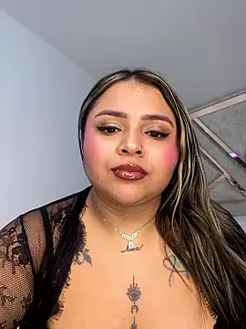 ashley-swift- online show from January 15, 6:52 am