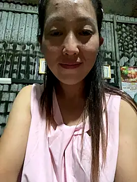 Huong-Ly online show from September 18, 1:53 pm