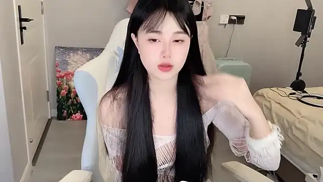 Snapshot of Sheepoooooooo chatting on September 27, 7:26 am Sheepoooooooo online show from September 27, 7:26 am