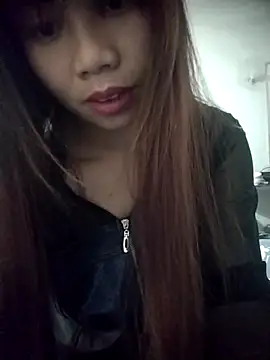 Dung-Thao19 online show from March 9, 10:35 pm