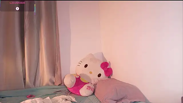 dulceangel   online show from November 10, 5:24 am