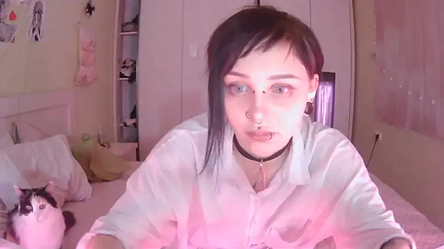 SineKiraReal online show from October 22, 11:48 am