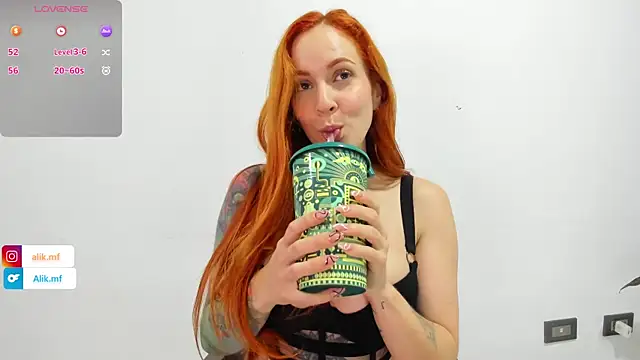 aliciakozlov online show from November 11, 1:12 am