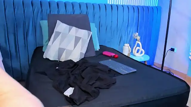 ariannaliss online show from January 16, 5:31 pm