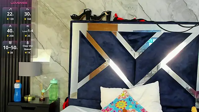 VanessaHard as online show from January 31, 8:18 pm