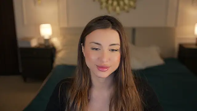 Luna secretgirl online show from December 16, 8:20 am