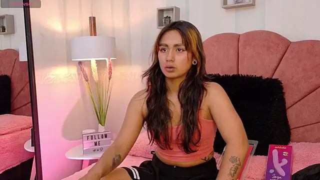 Snapshot of Conejita_420 chatting on September 15, 8:05 pm Conejita 420 online show from September 15, 8:05 pm