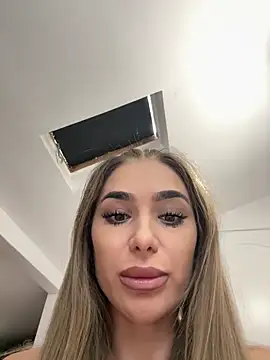 KaseyQuinn  online show from November 2, 10:40 am