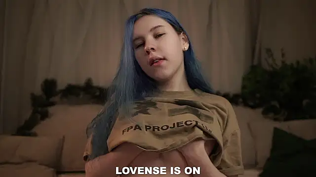 ElizSpieth online show from January 18, 1:24 am