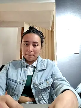 Venus Rivers online show from September 19, 1:54 pm