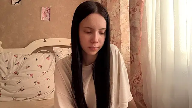 AxyKitten online show from September 22, 1:20 pm