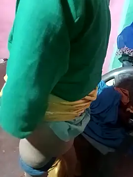 Sonam9696 online show from February 28, 8:41 pm