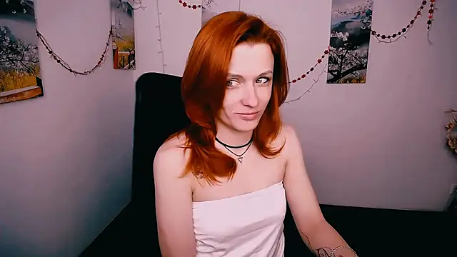 PeppyMia online show from February 12, 8:16 am