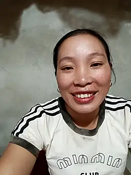 Snapshot of Tamy_20 chatting on October 26, 5:36 am Tamy 20 online show from October 26, 5:36 am