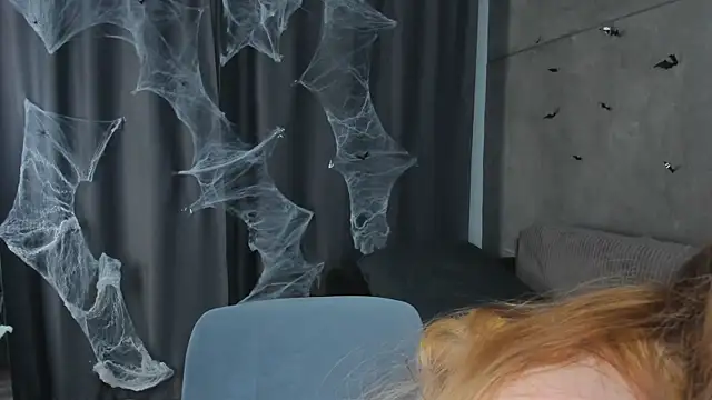 teasememore online show from November 1, 12:09 pm