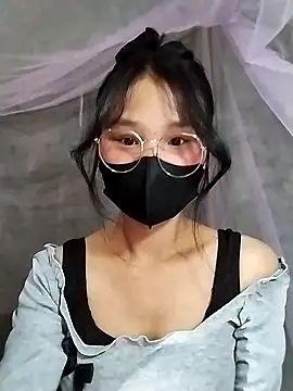 saronla 03 online show from December 13, 8:04 pm