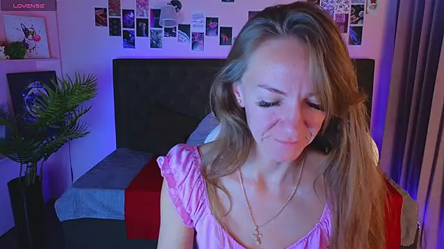 Jesica mooon online show from October 6, 1:55 am