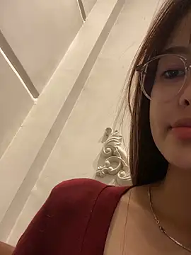   BabyShowPublic   online show from February 12, 5:03 pm