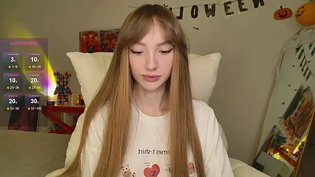 Lunainnk online show from November 2, 11:30 pm