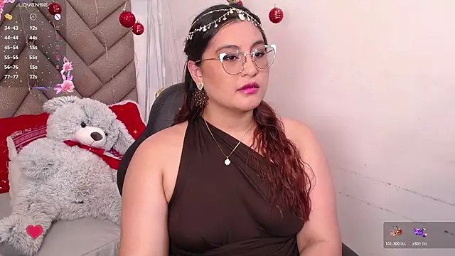 heluejamil online show from December 18, 8:46 pm