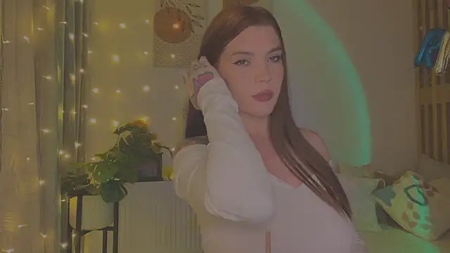 ShyLulu69 online show from December 5, 8:21 pm