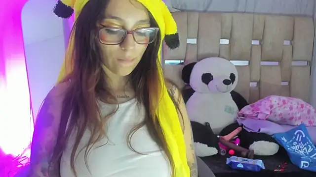 JulianaCarter online show from October 4, 9:41 pm