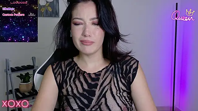 Eliih 01 online show from February 3, 7:29 pm