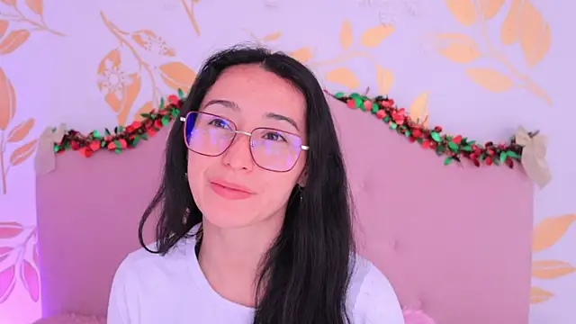 Ginevra esposito online show from January 6, 12:53 pm