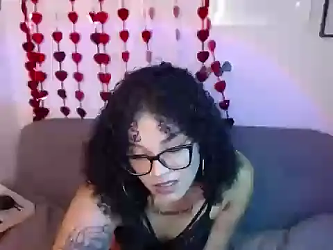 Darkflama1 online show from February 21, 12:22 am