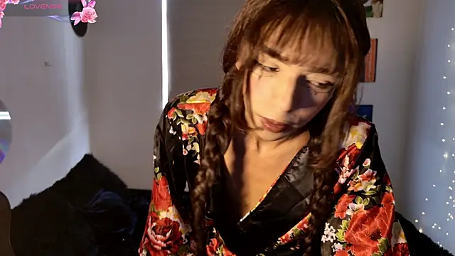 alexxatokyo online show from October 10, 12:32 pm